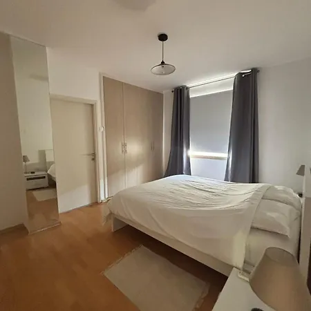 דירה Hestia Living *